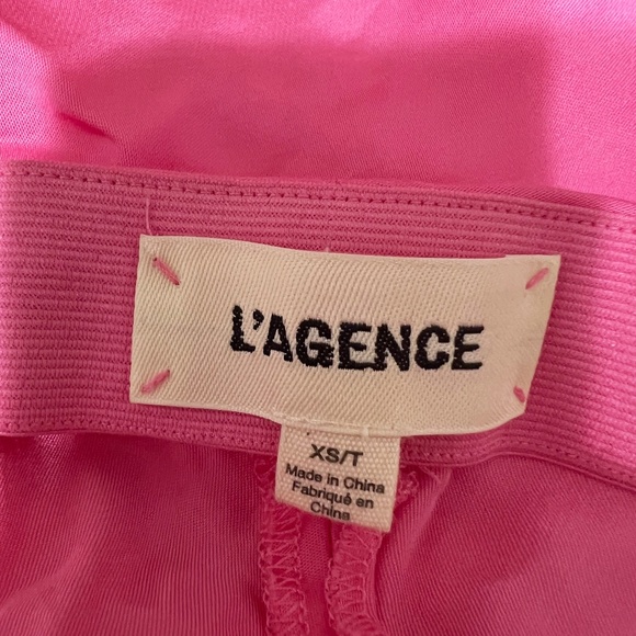 L'Agence Clarisa Bias Cut Mid Rise Pull On Midi Slip Skirt Bubblegum Pink XS - Picture 2 of 4
